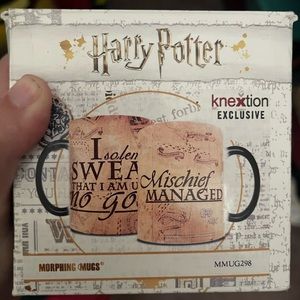 Harry Potter - Hogwarts Magical Marauder's Map - Parchment Paper Reveal